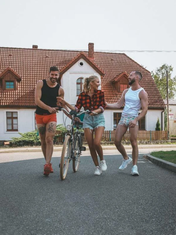 slipybykpl37.jpg